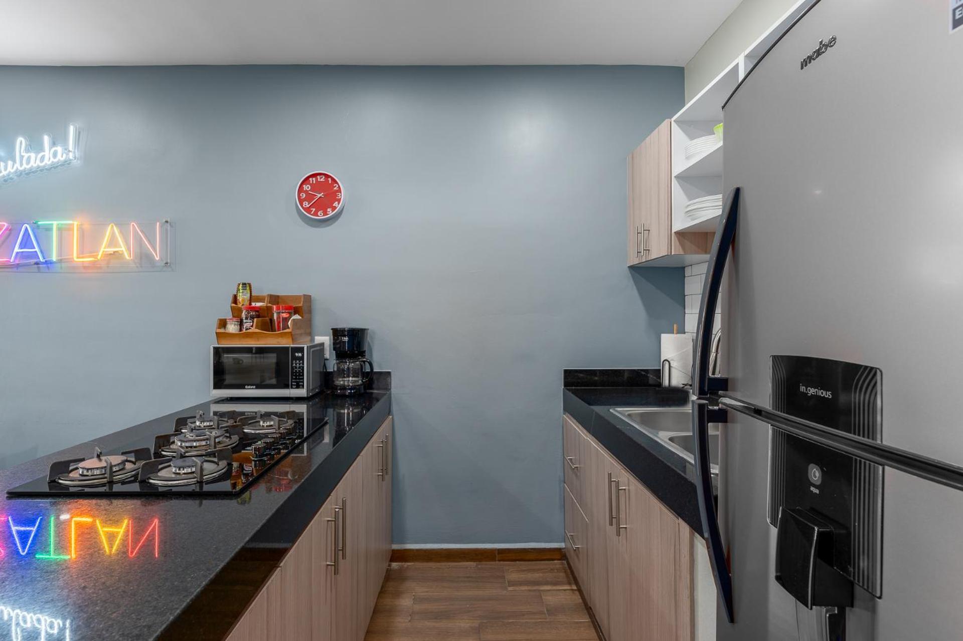 New & Comfy, 5 Star Area, Walk 2 Beach, Pool, Views, King Bed Mazatlán Eksteriør billede